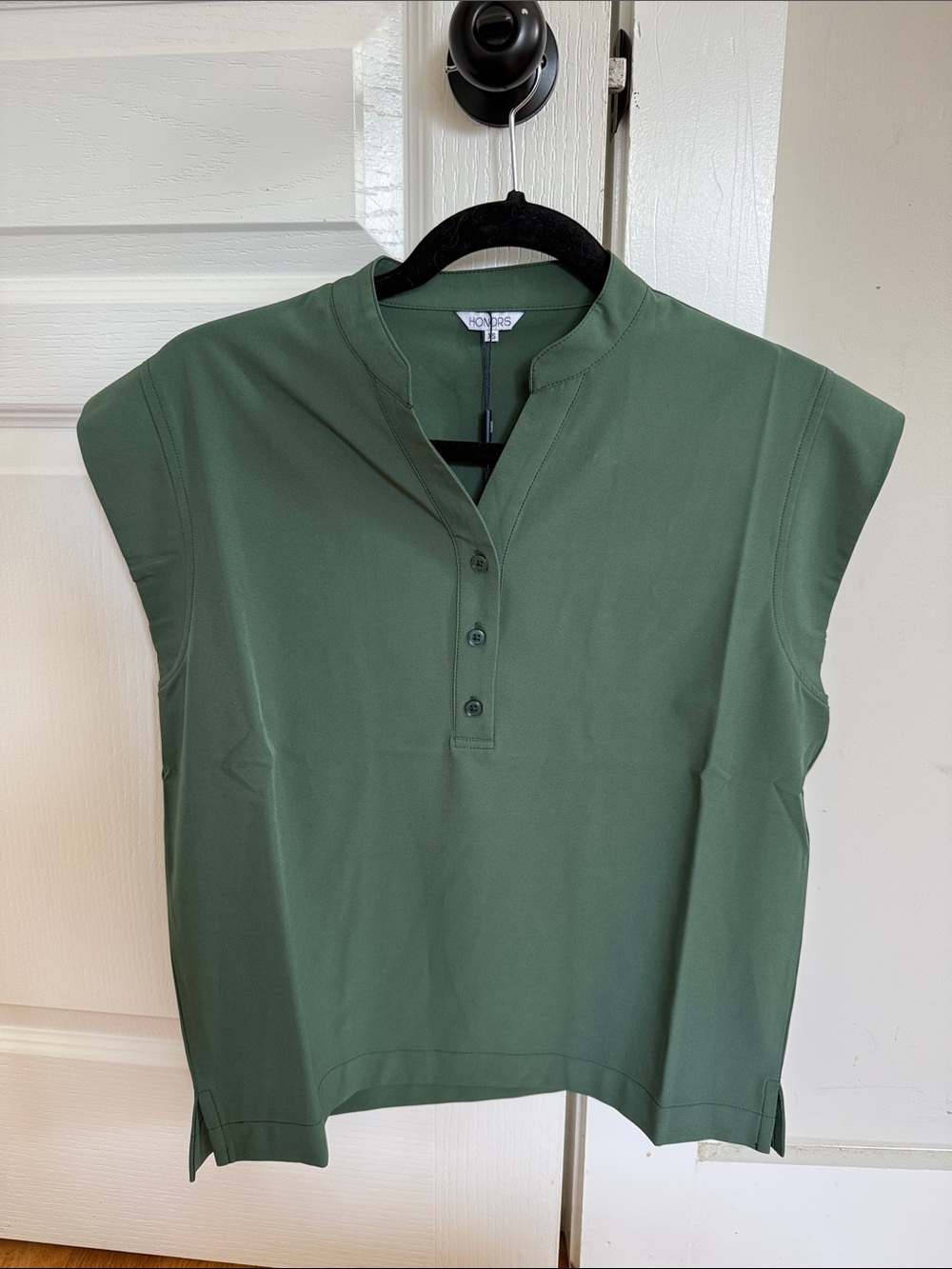 The Split Neck Shirt Honors golf